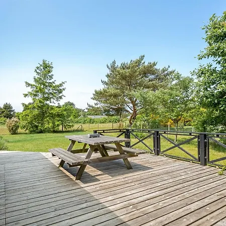 Holiday home Allie - 150m From The Sea By Interhome *