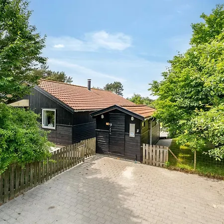 Allie - 150m From The Sea By Interhome * Rødby